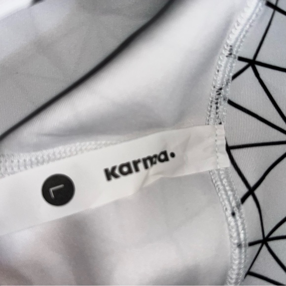 KARMA. Leggings - Picture 2 of 4